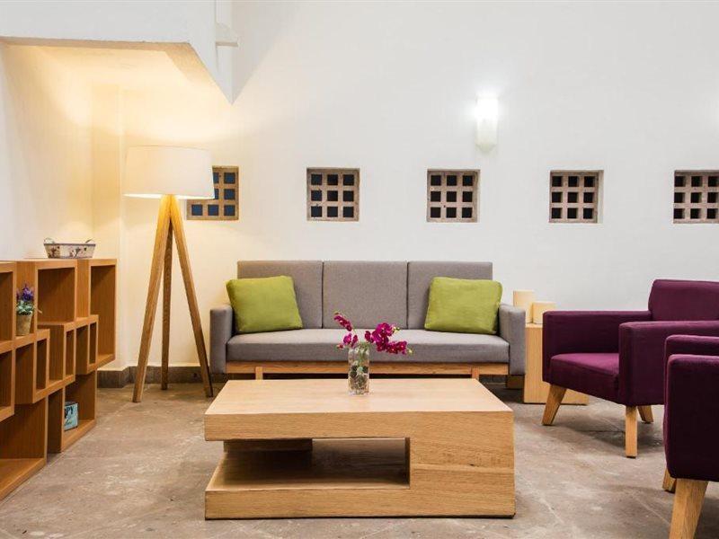 Gamma Leon Hotel Екстериор снимка